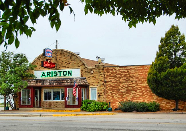 Ariston Cafe - Litchfield, Illinois