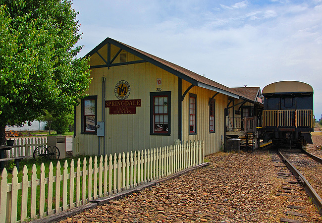Arkansas and Missouri Railroad - Springdale, Arkansas