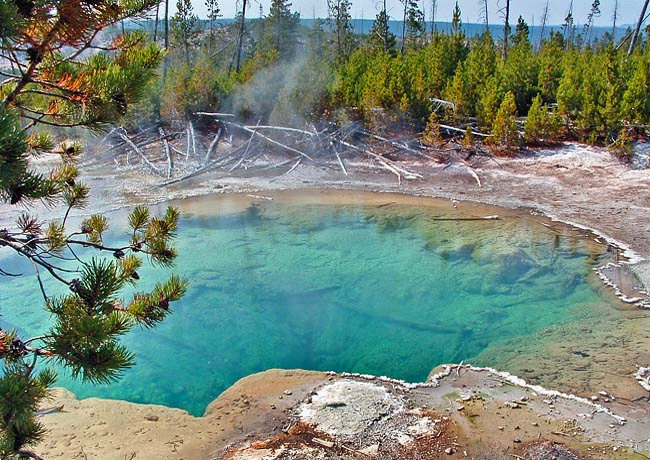 Emerald Pool - Norris Geyser Basin, Yellowstone National Park, Wyoming