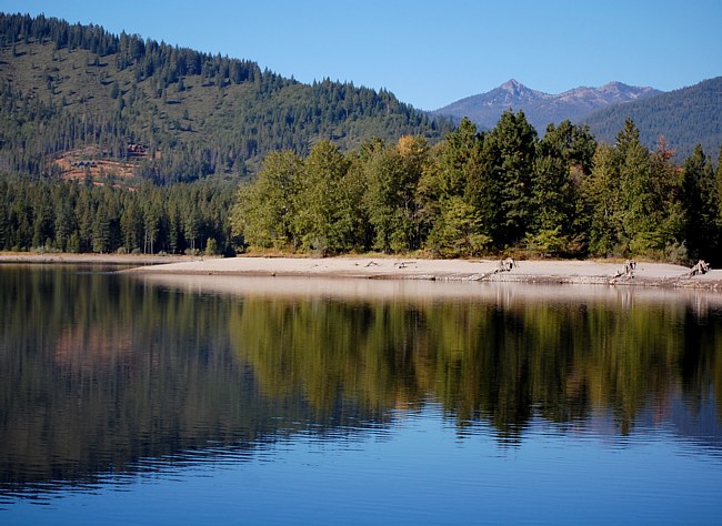 Lake Siskiyou - Mount Shasta, California