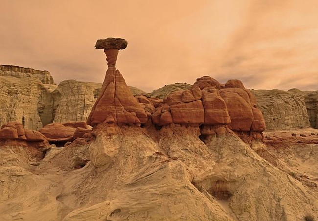 Toadstool Hoodoos - Utah