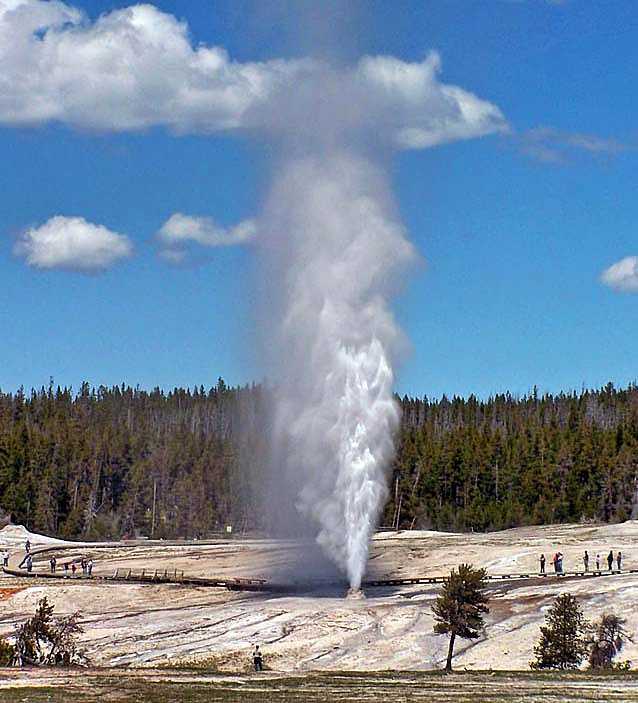 Beehive Geyser - Yellowstone National Park, Wyoming