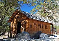 Knapps Cabin, built by Californian George O. Knapp - Kings Canyon, CA