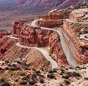 Approach to Moki Dugway - UT 261