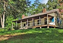 Locust Inn - Natchez Trace Parkway, Mississippi