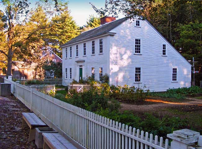 Old Sturbridge Village Parsonage - This mid-18th-century house is interpreted as the home of a Congregational minister and his family - 4W52+H8 Sturbridge, Massachusetts