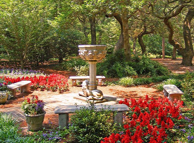 Elizabethan Gardens North Carolina